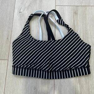 Lululemon Energy Bra Parallel Stripe Black White / Black Sz 6